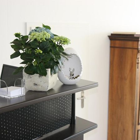 Lupinenhotel Bodensee Зиплинген Екстериор снимка