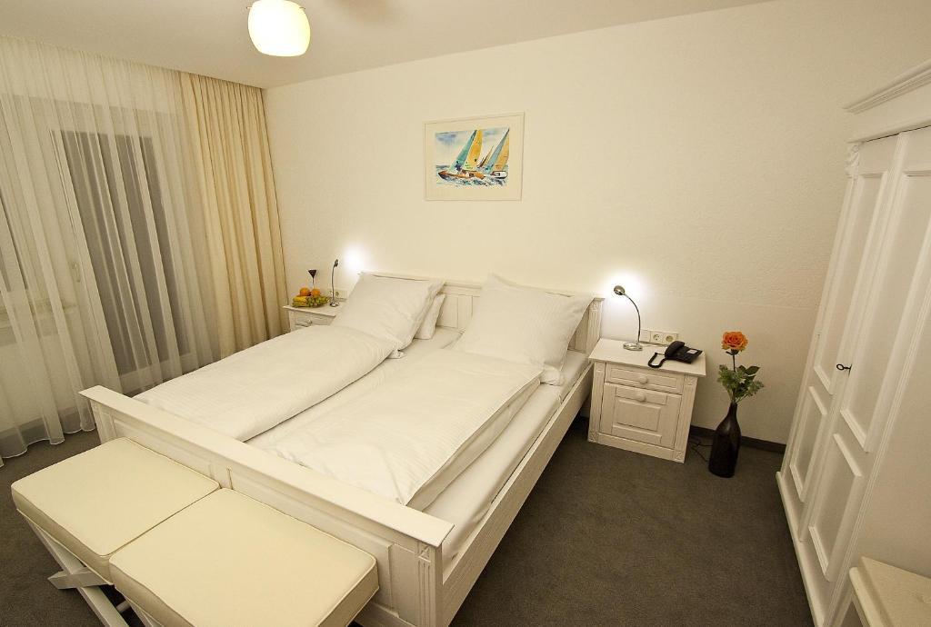 Lupinenhotel Bodensee Зиплинген Стая снимка