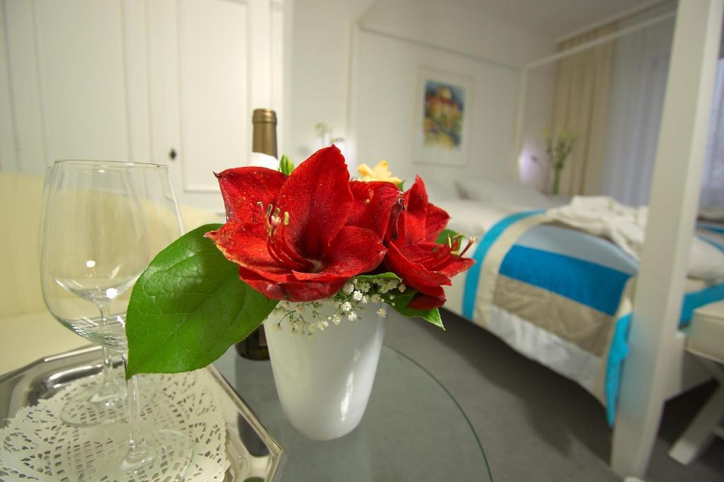Lupinenhotel Bodensee Зиплинген Стая снимка